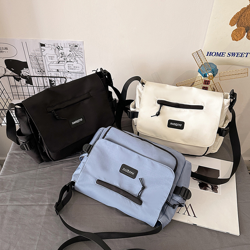 Workman's messenger crossbody bag