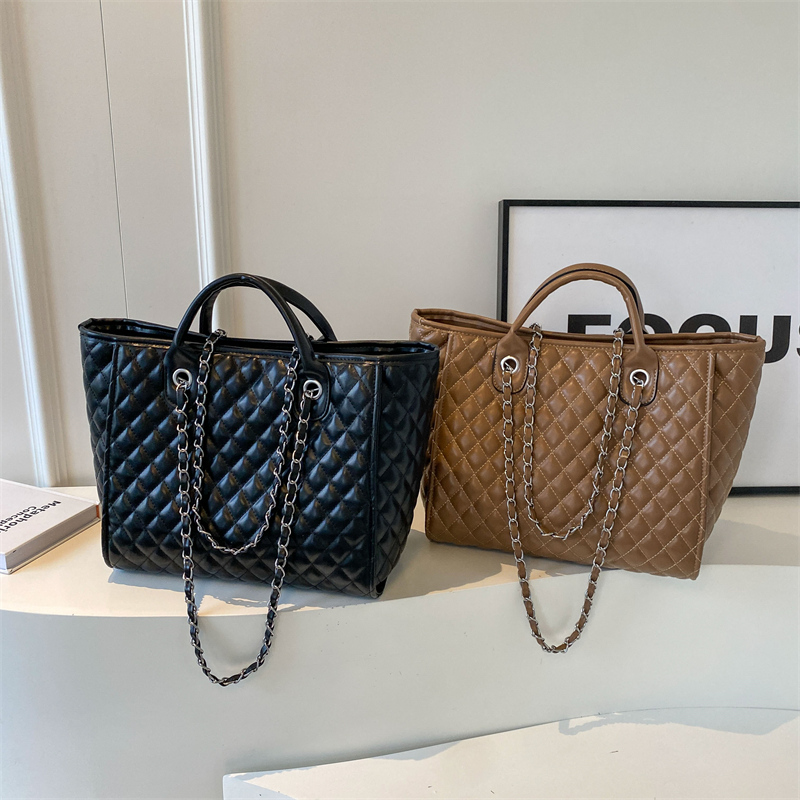 Women's PU Tote Bag – Suitable for Travel, Commuting, and Shoulder or Crossbody Wear
